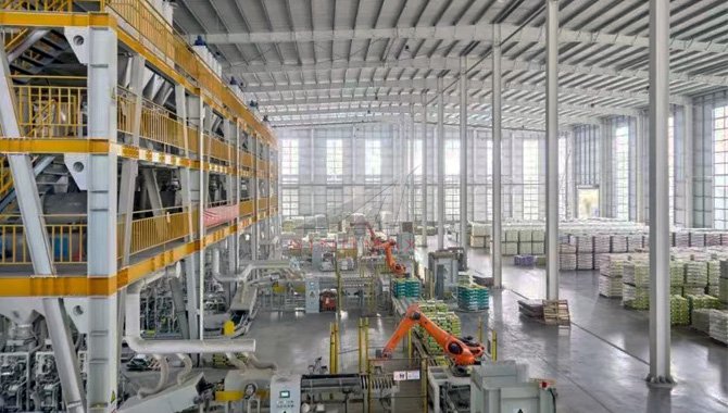 Provincial leaders visited our customer SG Intelligent Factory for inspection and research.