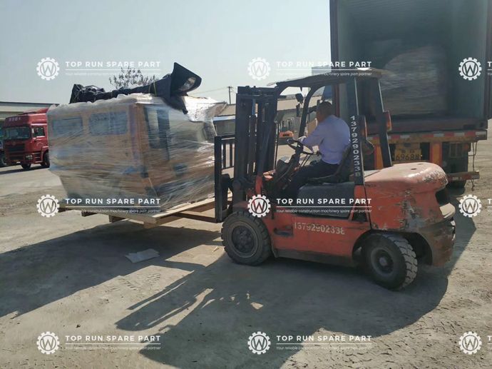 XCMG truck crane spare parts to Middle East (3)