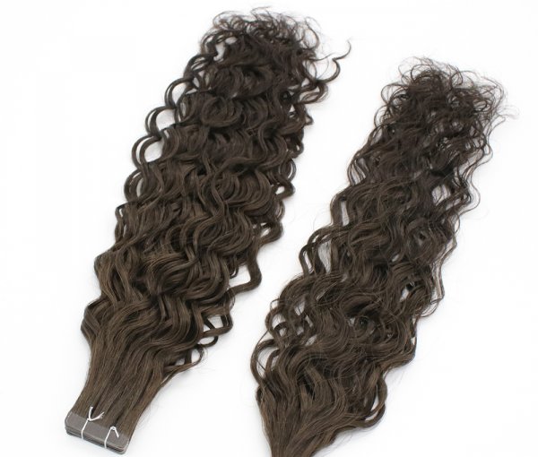 Wavy tape on hair extensions