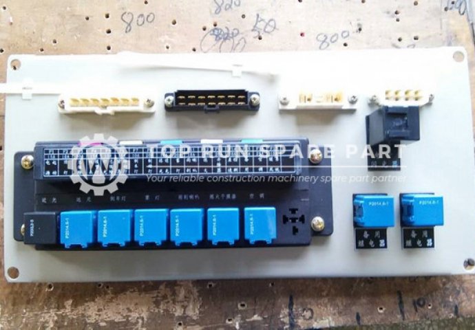 Relay box assy