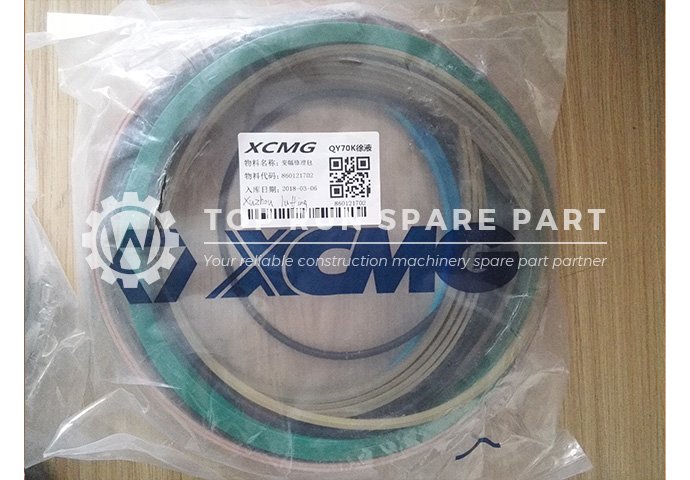 XCMG 70K luffing  cylinder repair kit